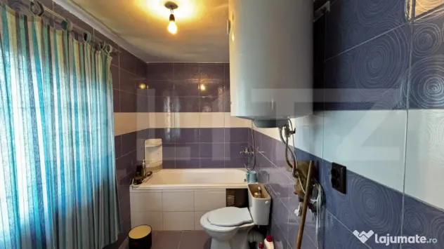 Casă bătrânească 62 mp construiți, 1.427 mp teren, comu