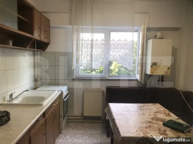 Apartament 2 camere ,decomandat , 56 mp , Micro 17