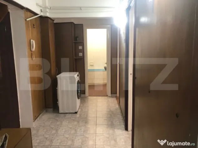 Apartament 2 camere ,decomandat , 56 mp , Micro 17