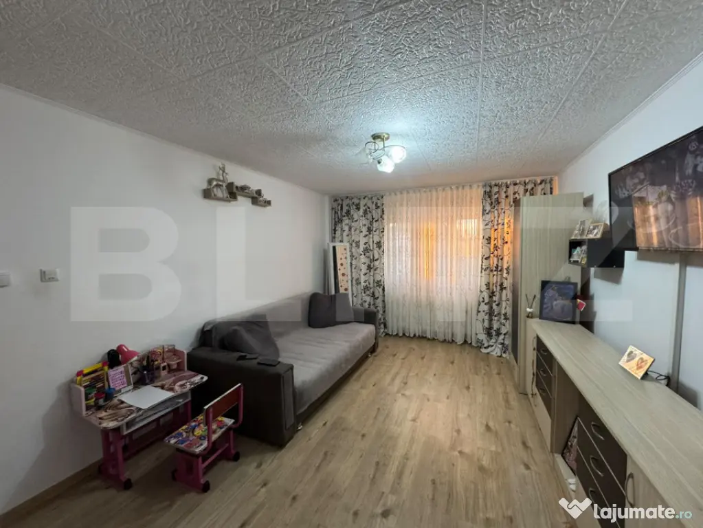 Apartament 2 camere decomandat, renovat, mobilat și utilat