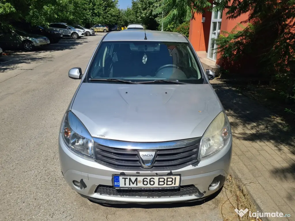 Dacia Sandero 1.6 MPI Laureate 2009, 87CP benzina - primul proprietar