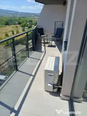 Apartament lux 2 camere open space, parcare subteran , zona 