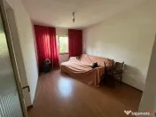 Apartement cu 3 camere, de , zona gara, scoala 7 