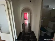 Apartement cu 3 camere, de , zona gara, scoala 7 