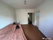 Apartement cu 3 camere, de , zona gara, scoala 7 