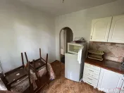 Apartement cu 3 camere, de , zona gara, scoala 7 