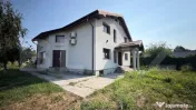 Casa 190mp,plus teren 2000 mp,zona Carcea 
