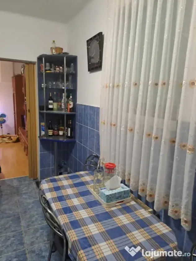 Casa individuala de inchiriat cu 2 camere, in zona Marasti |