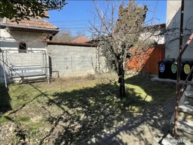Casa 225 mp – Zona Iris – Ideala pentru doua familii!