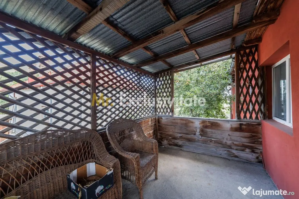 CASA P+M de vanzare in Stefanesti-Arges-3 camere, garaj, ...