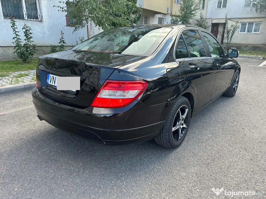 Mercedes-Benz C 200 CDI, berlină, 2.200 cm3, motorină, an 2007,