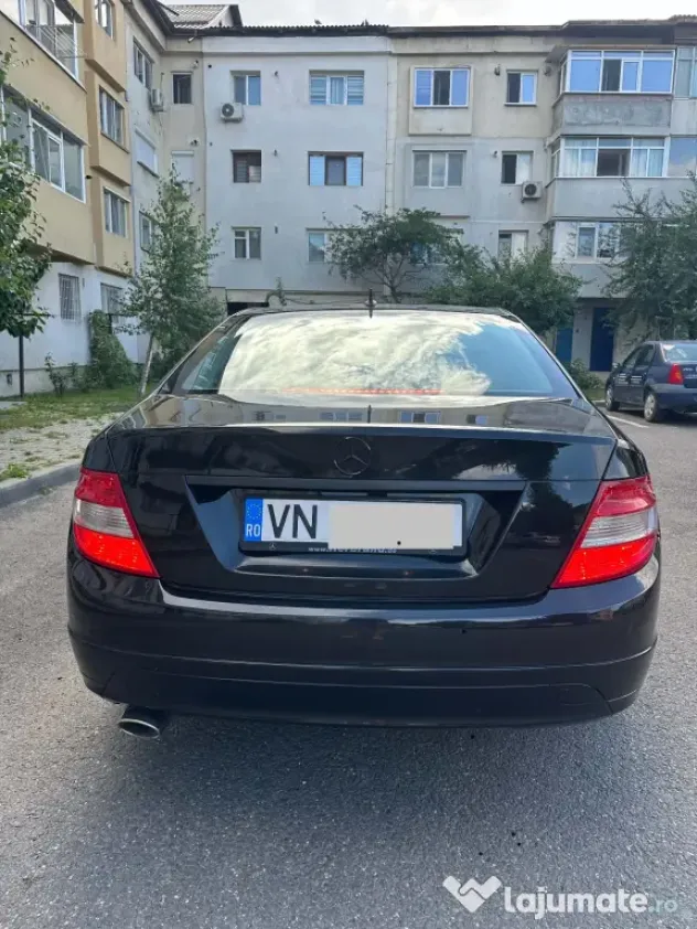 Mercedes-Benz C 200 CDI, berlină, 2.200 cm3, motorină, an 2007,