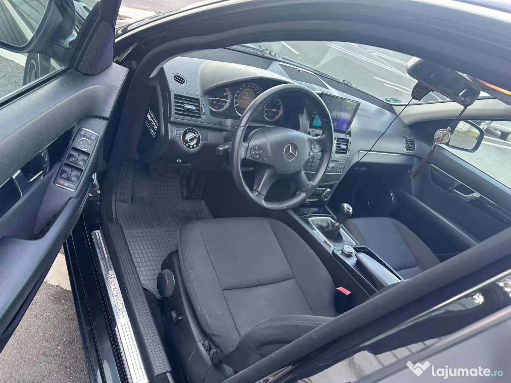 Mercedes-Benz C 200 CDI, berlină, 2.200 cm3, motorină, an 2007,