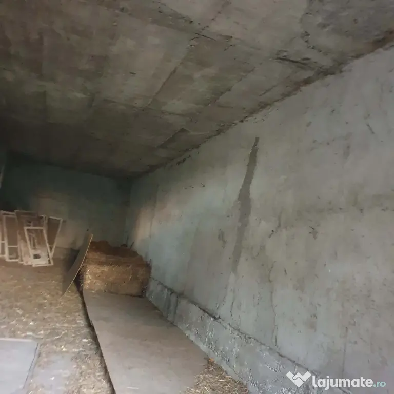 Urgent! Vânzare teren și construcție cu plata prețului în rate