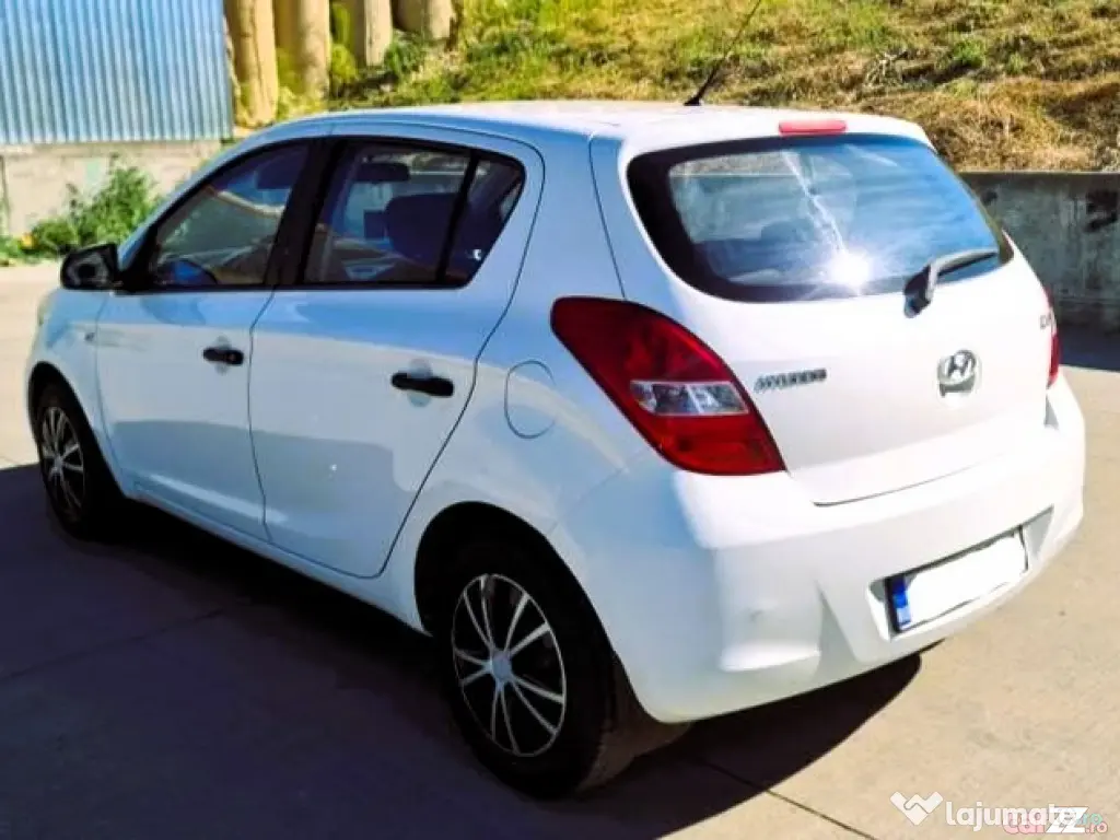 Hyundai 2012 i 20 benzina 79 cp Euro 5 - Aer Conditionat