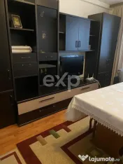 De vânzare apartament 3 camere, parter, zona centrala, Cons 