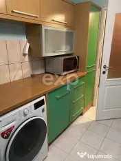De vânzare apartament 3 camere, parter, zona centrala, Cons 