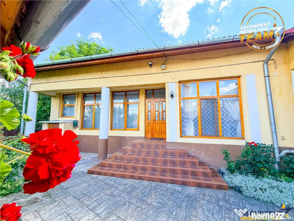 Sfantu Gheorghe Central,9camere,271mp utili,teren 547mp,4 in - Sfantu Gheorghe (Covasna)