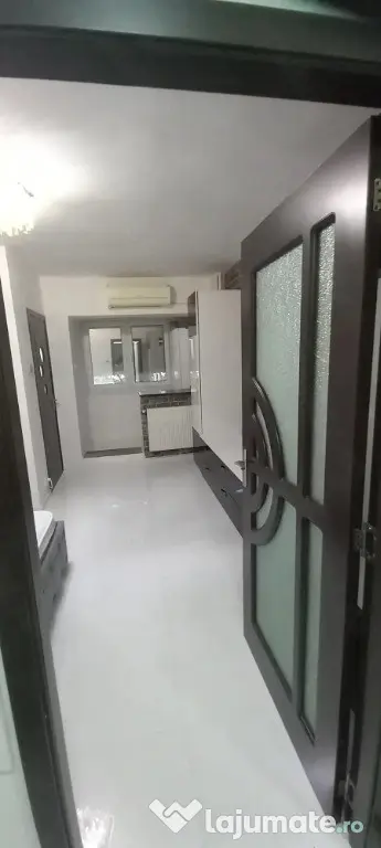Dristor lidl etaj 3 semidecomandat - Bucuresti (Bucuresti-Ilfov)