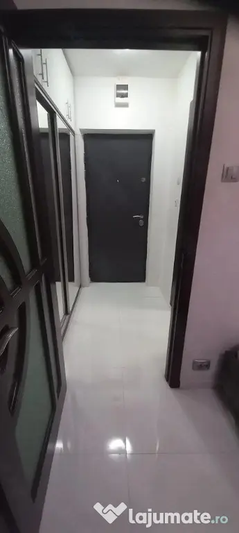 Dristor lidl etaj 3 semidecomandat - Bucuresti (Bucuresti-Ilfov)