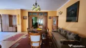 Casă de vânzare în zona centrală a municipiului Târgu M