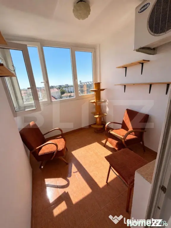 Apartament vanzare, 4 camere spațioase, 84 mp, vedere panor - Timisoara (Timis)
