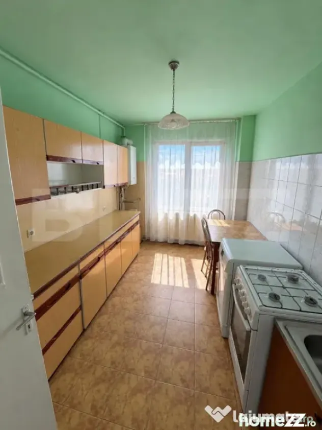 Apartament vanzare, 4 camere spațioase, 84 mp, vedere panor - Timisoara (Timis)