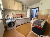 Apartament 3 camere, decomandat, vedere McDonald’s – Cal 