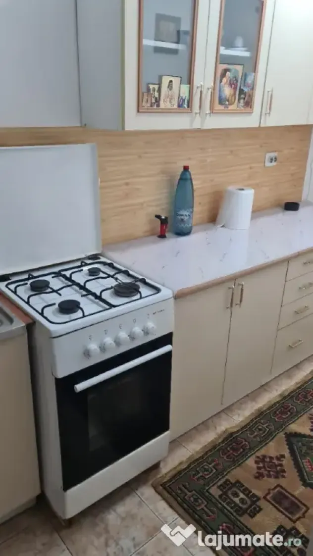 Garsonieră cf.1 de închiriat în Ploiești zona Bariera București