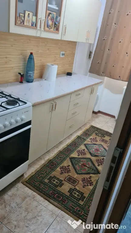 Garsonieră cf.1 de închiriat în Ploiești zona Bariera București