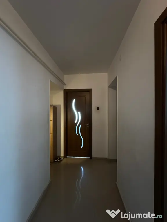 Apartament 3 camere 61 mp-Suceava, mobilat și utilat