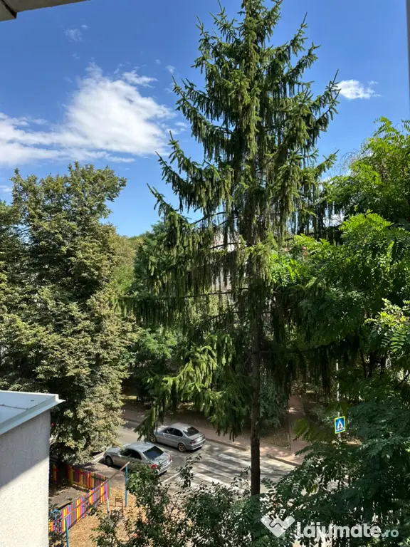 Apartament 3 camere 61 mp-Suceava, mobilat și utilat