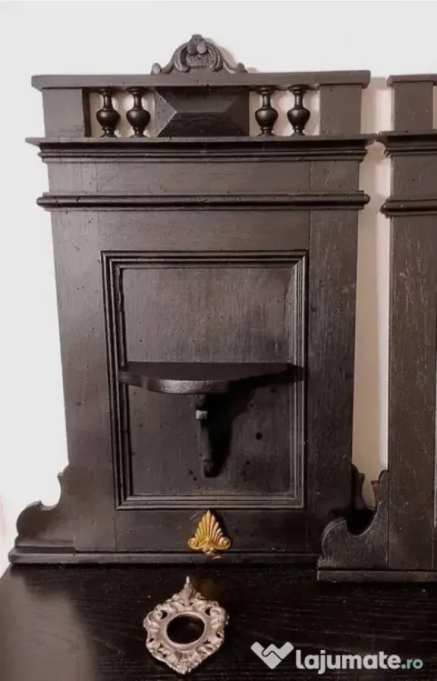 Rafturi, ornamente antice