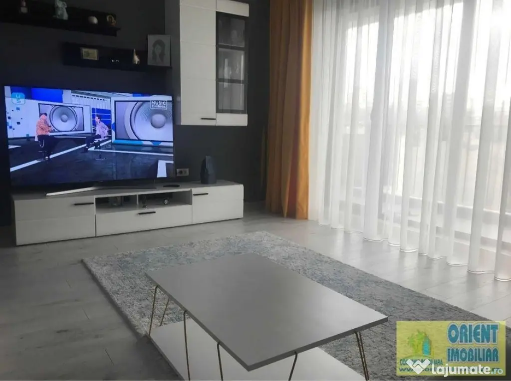 Campus, de inchiriat 2 camere, etaj 1, modern, spatios, parcare - Constanta (Constanta)