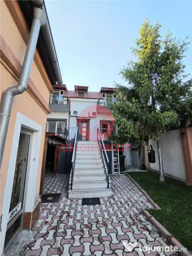 Vila 3 Nivele cu Spatiu Comercial Str. Cuza Voda - Constanta (Constanta)