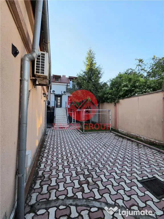 Vila 3 Nivele cu Spatiu Comercial Str. Cuza Voda - Constanta (Constanta)