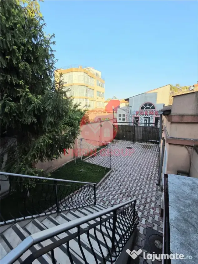 Vila 3 Nivele cu Spatiu Comercial Str. Cuza Voda - Constanta (Constanta)