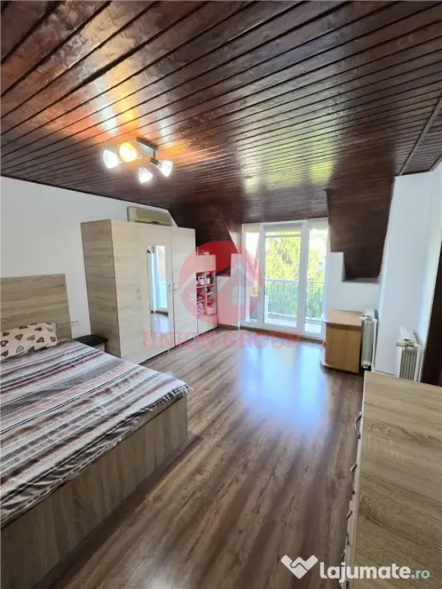 Vila 3 Nivele cu Spatiu Comercial Str. Cuza Voda - Constanta (Constanta)
