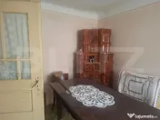 Proprietate cu 2 case, 2.100 mp teren și multiple anexe