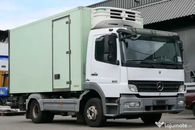Mercedes Atego model 822