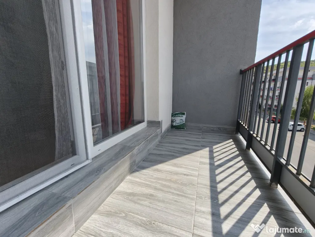 Apartament cu o cameră, 42 mp, parcare subterană | zona Pa - Floresti (Cluj)