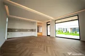 Vila de lux, construita cu materiale premium, priveliste su