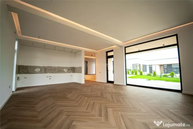 Vila de lux, construita cu materiale premium, priveliste su - Seciu (Prahova)