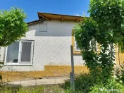Casă cu teren de 1.470 mp de vânzare – Fântânele, S... 