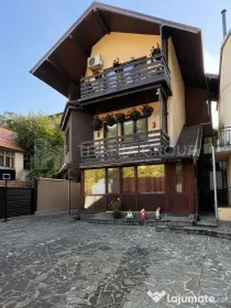 Vilă elegantă în Sinaia pe Calea Prahovei