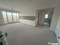 Apartament 4 camere - 78 mp utili - zona Eroilor, Floresti!