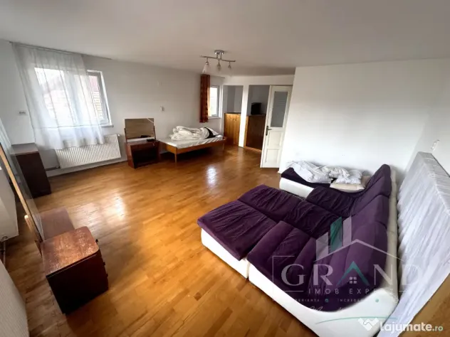 Casă 280 MP | 4 Camere | 4 Băi | 2 Bucătării | Garaj | M - Cluj-Napoca (Cluj)