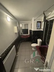 Casă 280 MP | 4 Camere | 4 Băi | 2 Bucătării | Garaj | M