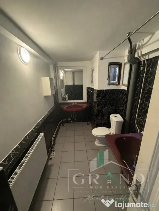 Casă 280 MP | 4 Camere | 4 Băi | 2 Bucătării | Garaj | M - Cluj-Napoca (Cluj)