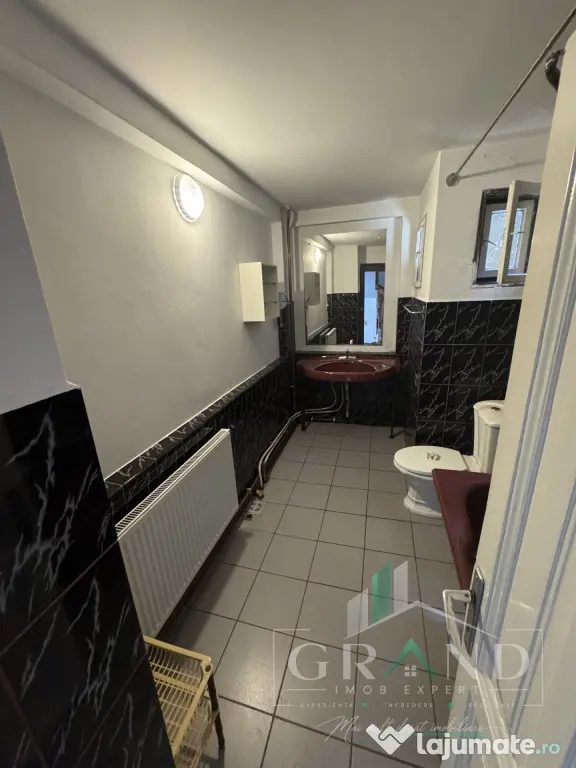 Casă 280 MP | 4 Camere | 4 Băi | 2 Bucătării | Garaj | M - Cluj-Napoca (Cluj)